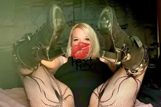 Im leaving Wisconsin Wednesday.,, catch me now or NEVER.... best head you can get! - Image 5