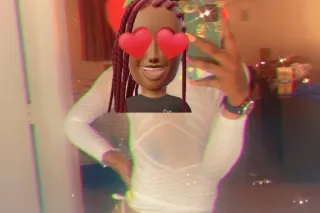 TAYLOR IS BACK!!!! 100% SATISF... - Image 1