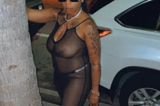 LEAVE UR PROBLEMS @THE DOOR CO... - Image 4