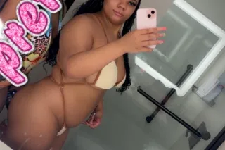 INCALLS!!🤪💦🤪💦sexy pussy poppin... - Image 3