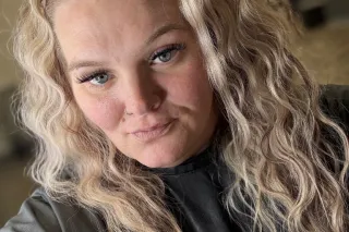 full figured woman here to sho... - Image 4