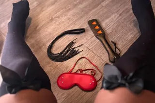 sweet & discreet 💛📍$100 QV - Image 3