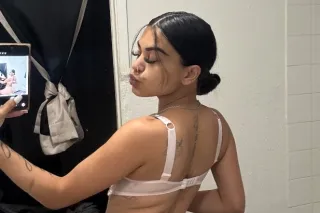 ✨S T U N N I N G💘Your Favorite... - Image 4