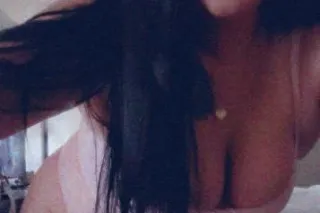 Thick, REAL big titties, TALL Long legs - Image 11