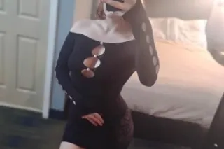 COME SEE ME NOW BABY 🐇❄🍧WETWET... - Image 1