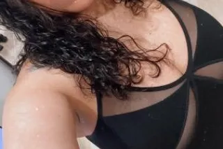 sexy milf masseuse - Image 2