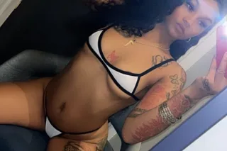 New To Townn⭐𝘗𝘳𝘰𝘧𝘦𝘴𝘴𝘪𝘰𝘯𝘢𝘭 𝘢𝘵 𝘬... - Image 4