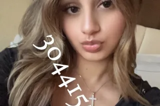 hot college girl - 23 - Image 3