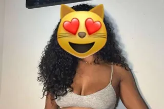 💦🔥Passionate sexy and attractive deepthroat girl with big ass and tits 🍑🍒💦🔥 - Image 3