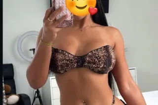 Hello, 🍑come and enjoy my tigh... - Image 3