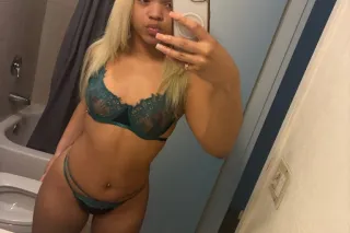 Available 24/7💋incall/outcall ... - Image 1