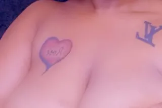 💕Thick & Pretty Big Booty Amaz... - Image 1