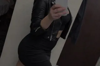 Soft Skin, Wicked Mouth, Dangerous Intentions. 💋🔥” - Image 10