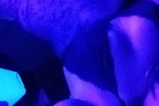 Im here for the night so can somebody pleeeeeaase cum dick me down right! - Image 8