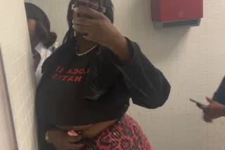 BUSSIN ZOEY - 28 - Image 2