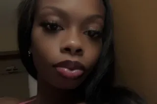 Cum enjoy a sexy, sweet, treat... - Image 1