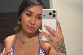 Pretty Latina Available for me... - Image 3