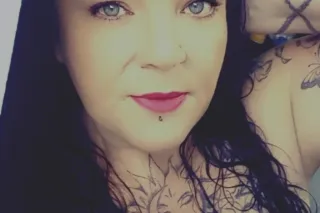 6ft., green eyed, thick bbw .. - Image 6