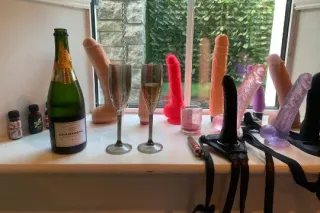 Brickell Mistress - 35 - Image 3