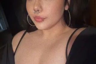 Curvy Latina Ready To Play🍑💦 -... - Image 1