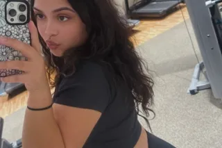 4 foot 11 inch Short Big Booty Latina Girl in town 😍💦100% Real No Catfish Facetime Verification Available💋 - Image 5