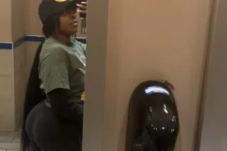 CUM START YOUR WEEKEND OFF RIGHT IM WET AND READY 🤩MISS WATERPARK PUSSY 100% REAL DON'T MISS OUT - Image 5