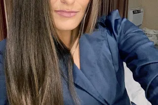 Discreet. Mature. Addictive. - Image 12