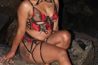 New in Town Lovely Companion💕😍😍🥰 - Image 9