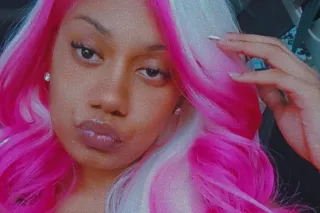 Show me a good time here - Image 1