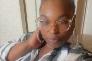 NO BAREEE!!💦 🫦TRUCK DRIVER FRI... - Image 2