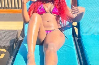 THICK AND CREAMY💦🍦outcalls onl... - Image 1