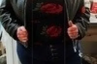 In Town For A Short Time Only ... - Image 3