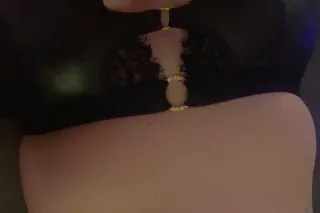 carmen the Brunette, Open-Mind... - Image 1