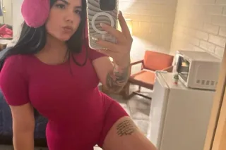 beautiful toned body😈 you want... - Image 2