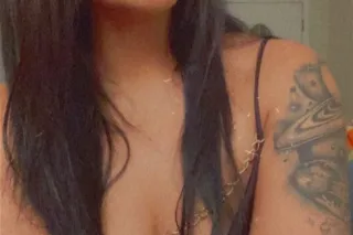 big booty Latina - Image 5