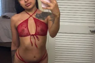 Petite Armenian Discreet and C... - Image 2