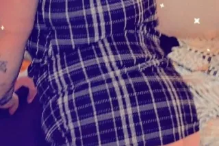 SEXY&THICK AND I WANT ALL OF THAT DICK🔥🔥💋❤️💯 - Image 3