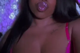 creamy hershey bar💕morning wood specials💦🪵 - Image 1