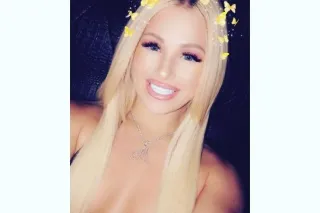 ** Blonde Bombshell ** - No GF... - Image 3