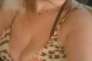 Smoking Hot Samantha - Image 7