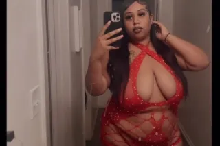 belizean goddess 🙌🏽🇧🇿 submissive and a pleaser 👅better than her ☝and her👇 - Image 12