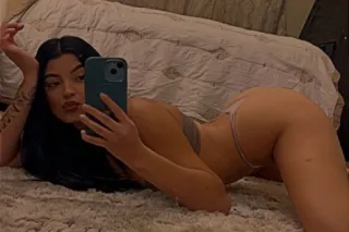 Petite Persian - 23 - Image 2