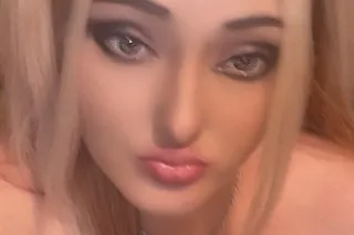 FREAKY FRIDAT 😜👯♀XXX content a... - Image 2