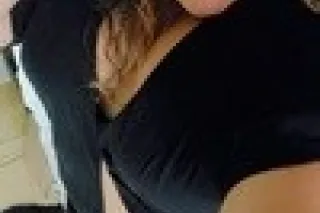 SUPER THICK AND SEXY MILF FOR ... - Image 3