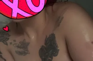 Sexy Single Tatted Mexican Mam... - Image 1