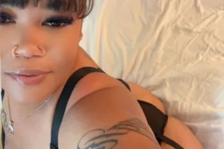 100% REAL💕✨BEAUTIFUL*** WET GI... - Image 1