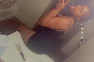 THICK PRETTY🔝 SHELF BOMBSHELL ... - Image 1