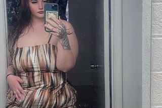 Sweet and discreet cum see me.💦🍑✨ - Image 2