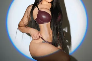 💋✨ Chica dulce con pensamientos traviesos ✨💋 - Image 5