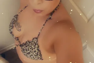 Big Booty Latina - 28 - Image 2